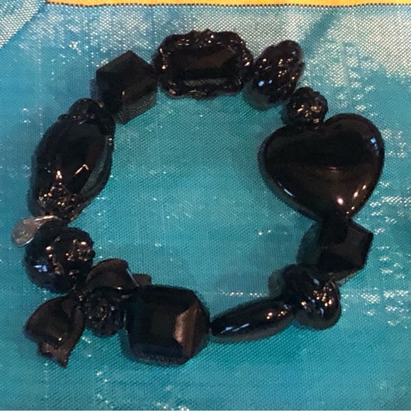 The Sparkle Factory Book & 2 Tarina Tarantino Black Heart Stretch Bracelets - Picture 4 of 16